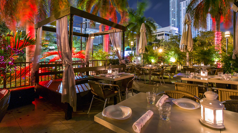The 10 Best Rooftop Bars in Miami | One River Point